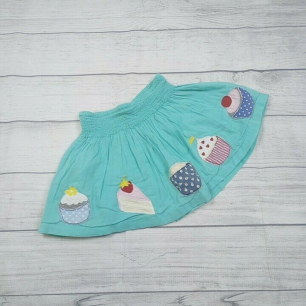 2/3 Mini Boden Smocked Cake Applique Skirt